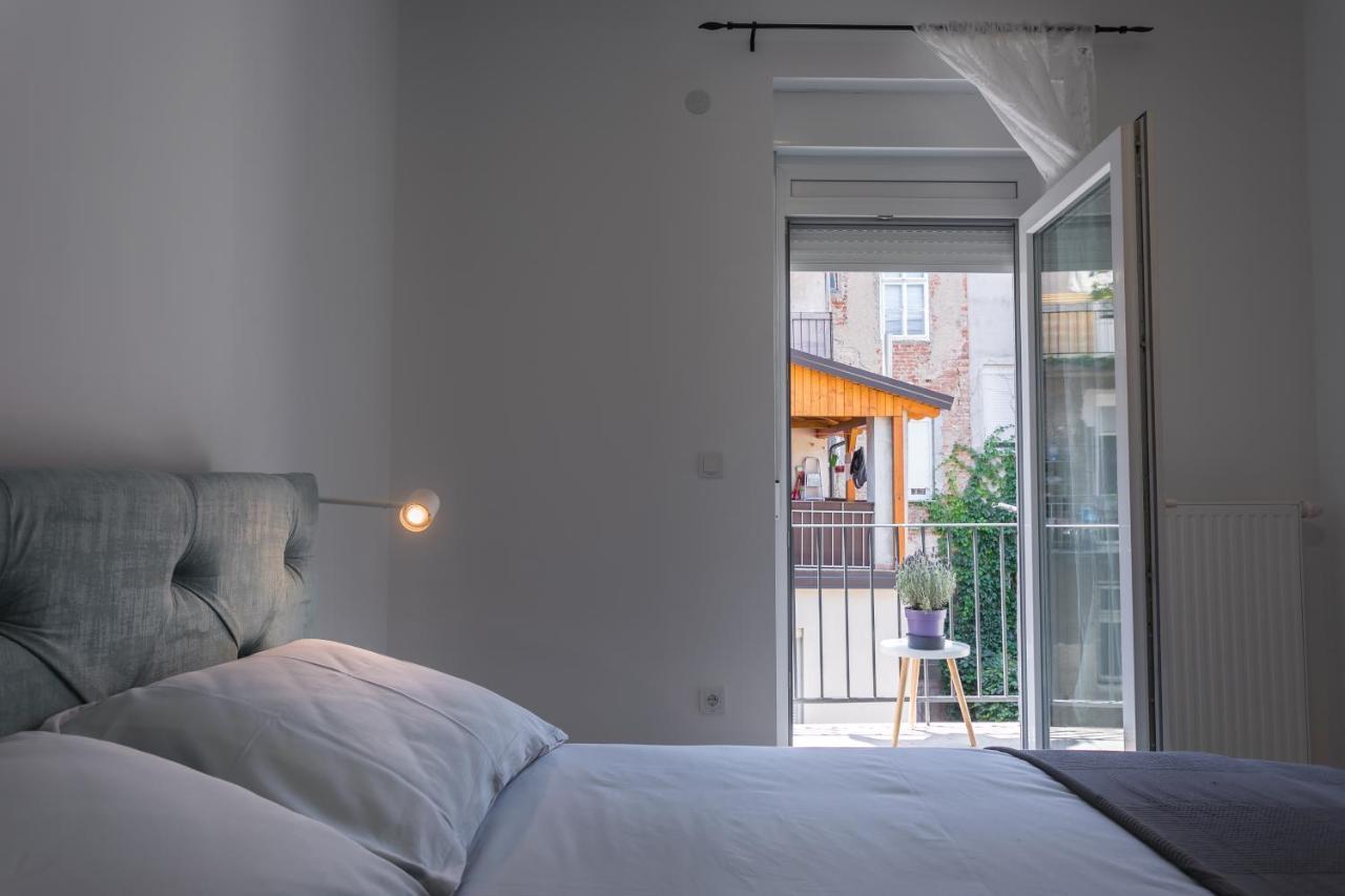 Go2Zagreb Chick Apartment Private Parking Available Ngoại thất bức ảnh